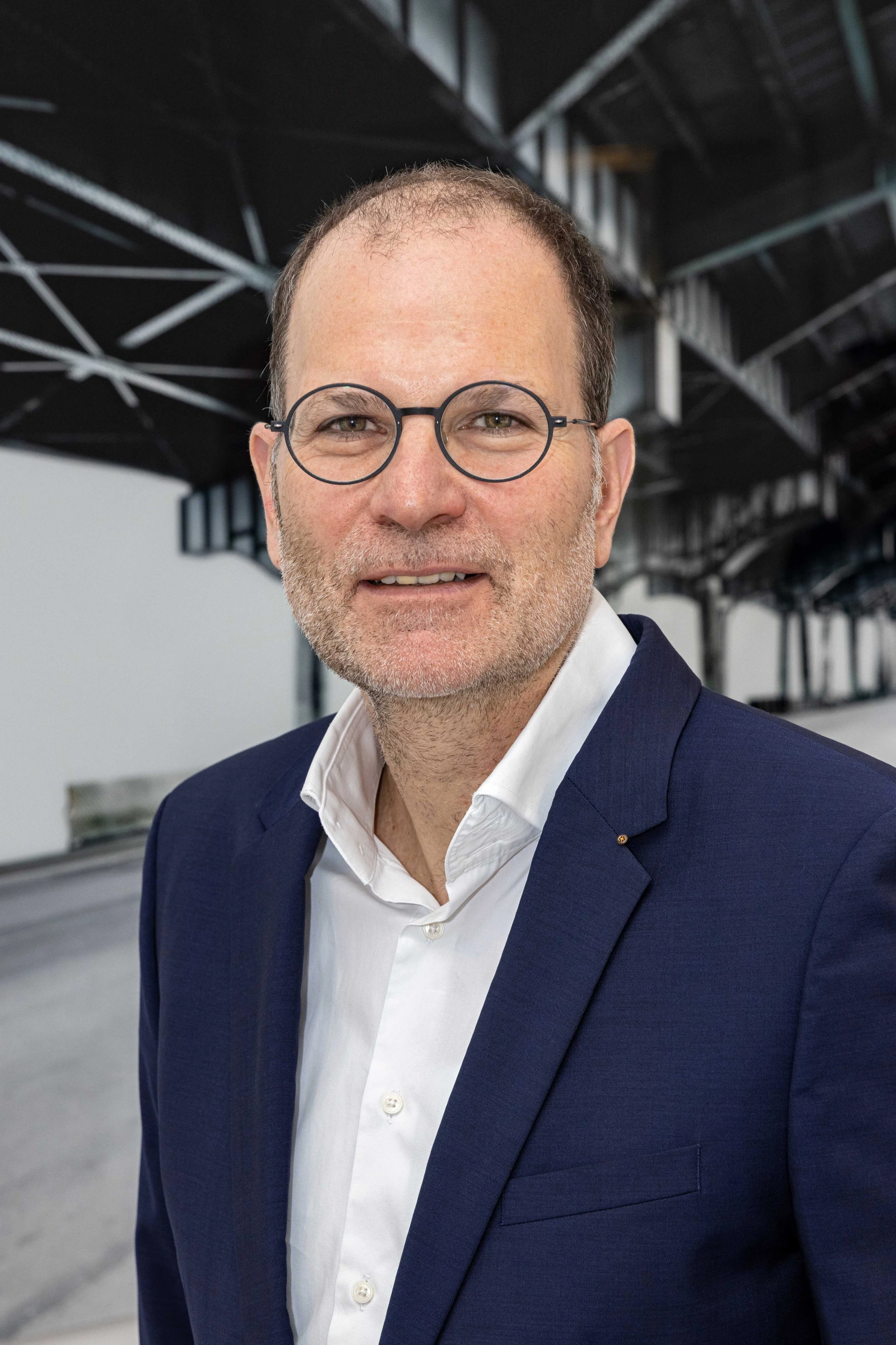 Jörg E. Weitzel